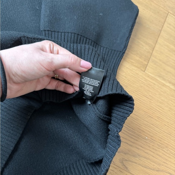 Wilfred Free Women's Knit Sweater - Black - Size 1 (Small) EUC - Picture 5 of 6